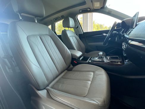 Used 2018 Audi Q5 2.0T Premium Plus w/ Premium Plus Package image 13