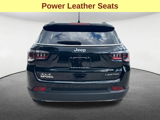 Used 2023 Jeep Compass Limited w/ Sun and Sound Group AWD/4WD image 11