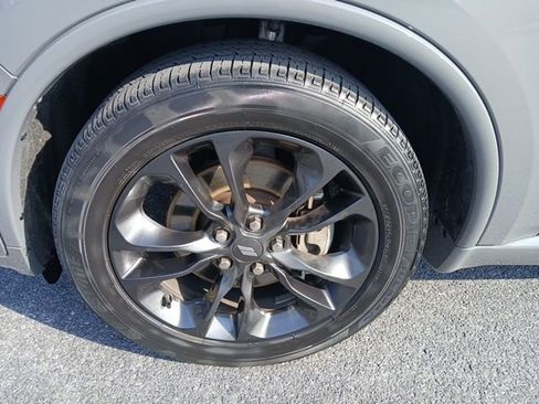 Certified 2022 Dodge Durango R/T w/ Hemi Orange Plus Package image 2