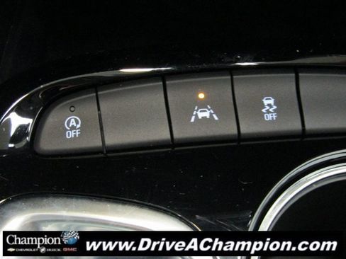 Used 2023 Buick Encore GX Essence w/ Experience Buick Package image 37