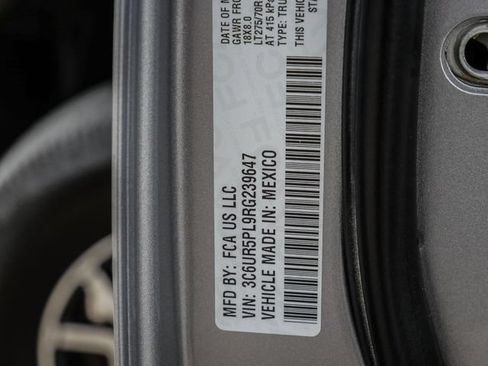 Used 2024 RAM 2500 Limited w/ Safety Group AWD/4WD image 43