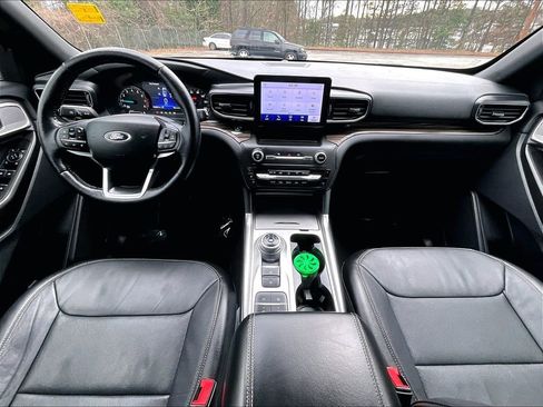 Used 2020 Ford Explorer Limited image 8
