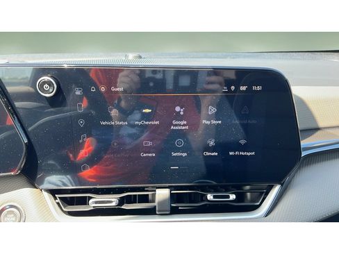New 2026 Chevrolet Equinox LT w/ Convenience Package II AWD/4WD image 18