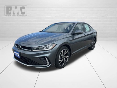 New 2026 Volkswagen Jetta SEL FWD image 1