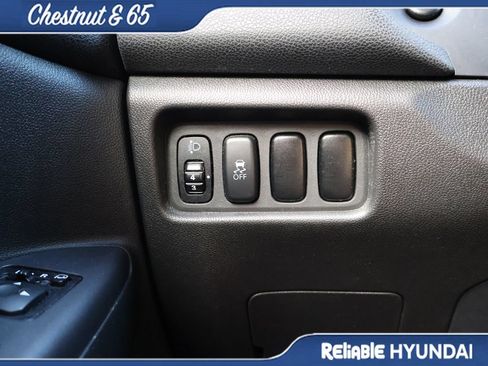 Used 2016 Mitsubishi Outlander Sport FWD image 31