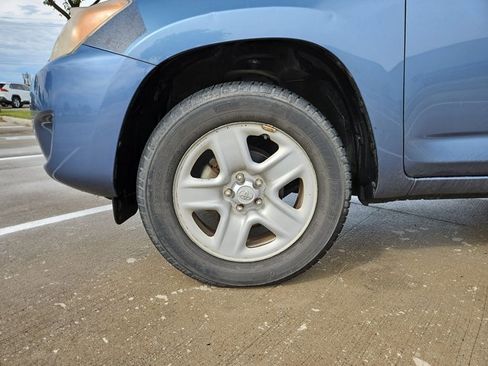 Used 2010 Toyota RAV4 2WD image 20