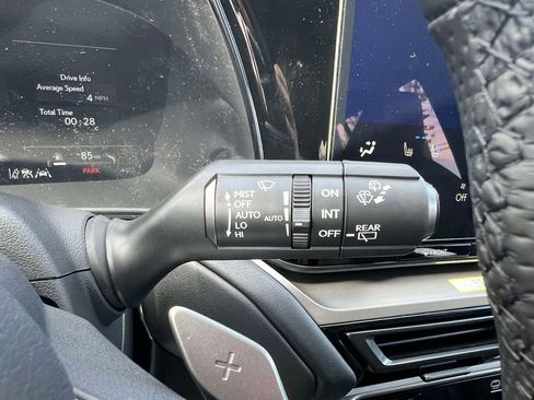 New 2026 Lexus TX 500h AWD image 26