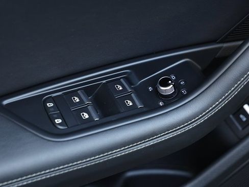 Used 2024 Audi A4 2.0T Premium Plus image 17