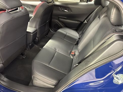 New 2026 Toyota Prius Plug-In Hybrid FWD image 33