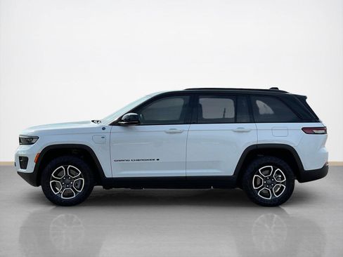 Used 2022 Jeep Grand Cherokee Trailhawk w/ Advanced Protech Group II image 4