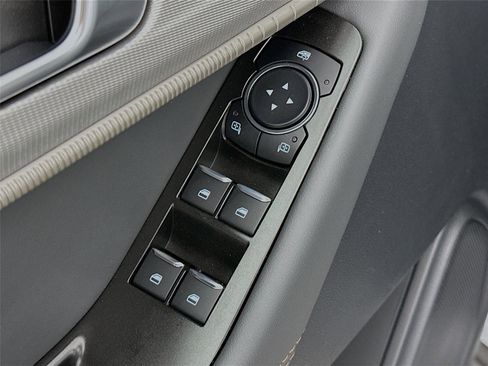 New 2026 Ford Explorer Active w/ Active Comfort Package image 22