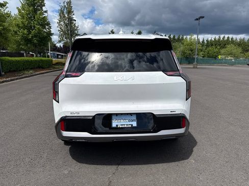Used 2024 Kia EV9 GT-Line AWD/4WD image 6