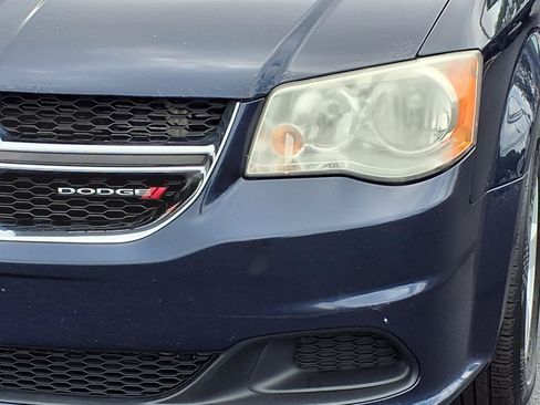 Used 2013 Dodge Grand Caravan SE FWD image 28