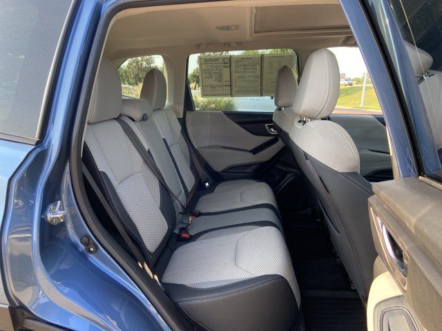 Used 2024 Subaru Forester Premium AWD/4WD image 14