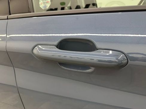 New 2026 Ford Explorer ST-Line w/ ST-Line Street Pack image 10