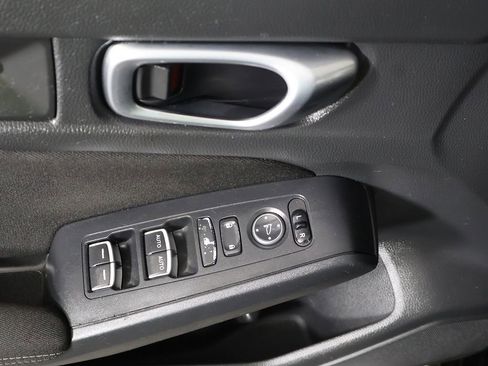 Used 2023 Honda Civic LX image 29