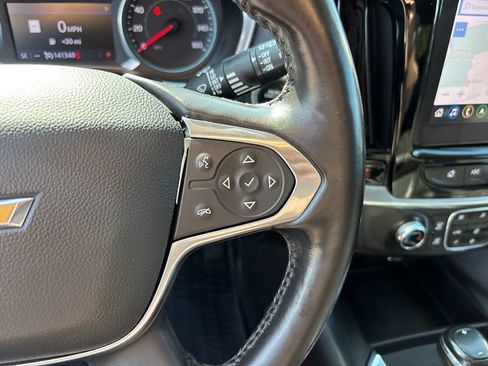 Used 2020 Chevrolet Traverse LT w/ LT Premium Package FWD image 21