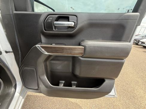 Used 2022 Chevrolet Silverado 1500 RST RWD image 39