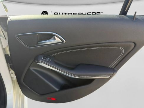 Used 2018 Mercedes-Benz CLA 250 image 28