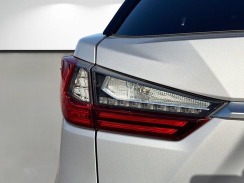 Used 2017 Lexus RX 350 AWD image 10
