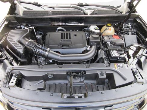 Used 2022 GMC Acadia SLE w/ Driver Convenience Package image 36