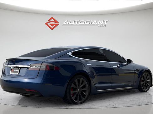 Used 2020 Tesla Model S Performance image 12