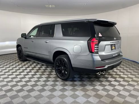 New 2026 Chevrolet Suburban Premier AWD/4WD image 8
