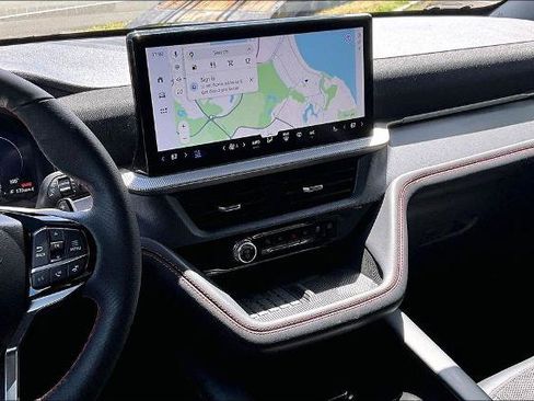 Certified 2025 Ford Explorer ST AWD/4WD image 6