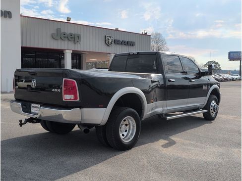 Used 2017 RAM 3500 Laramie image 5