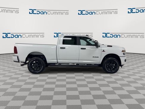 New 2026 RAM 2500 Big Horn AWD/4WD image 9