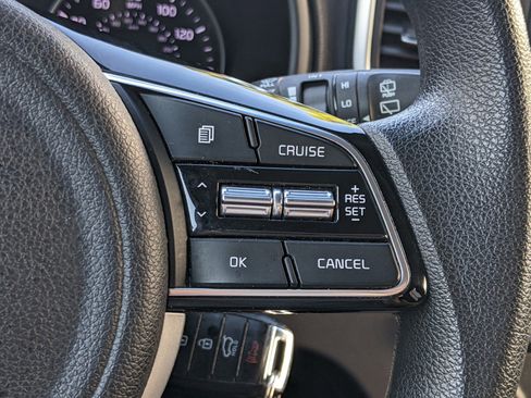 Certified 2020 Kia Sportage LX w/ LX Popular Package image 20