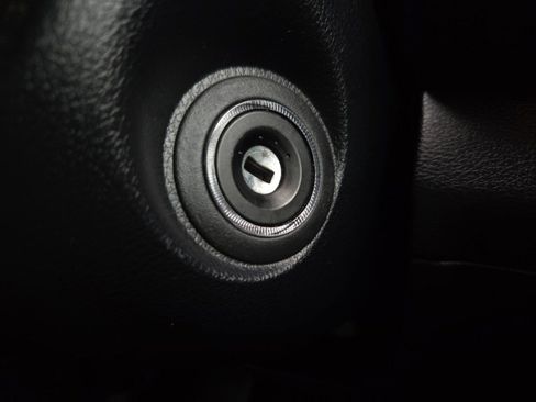 Used 2020 Kia Soul S FWD image 17