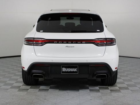 Certified 2026 Porsche Macan AWD/4WD image 6