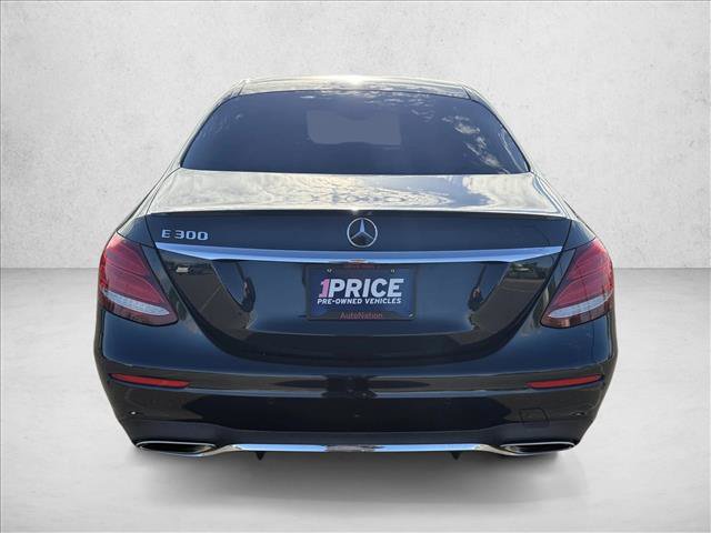 Used 2017 Mercedes-Benz E 300 image 6