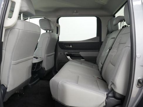 Used 2024 Toyota Tundra Limited AWD/4WD image 17