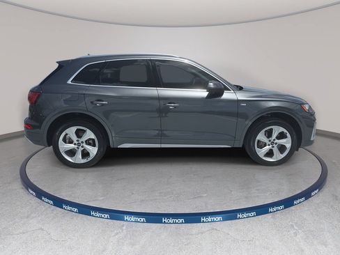 Used 2023 Audi Q5 2.0T Premium Plus w/ Premium Plus Package AWD/4WD image 6