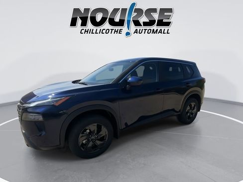 New 2026 Nissan Rogue SV w/ Cold Weather Package AWD/4WD image 4