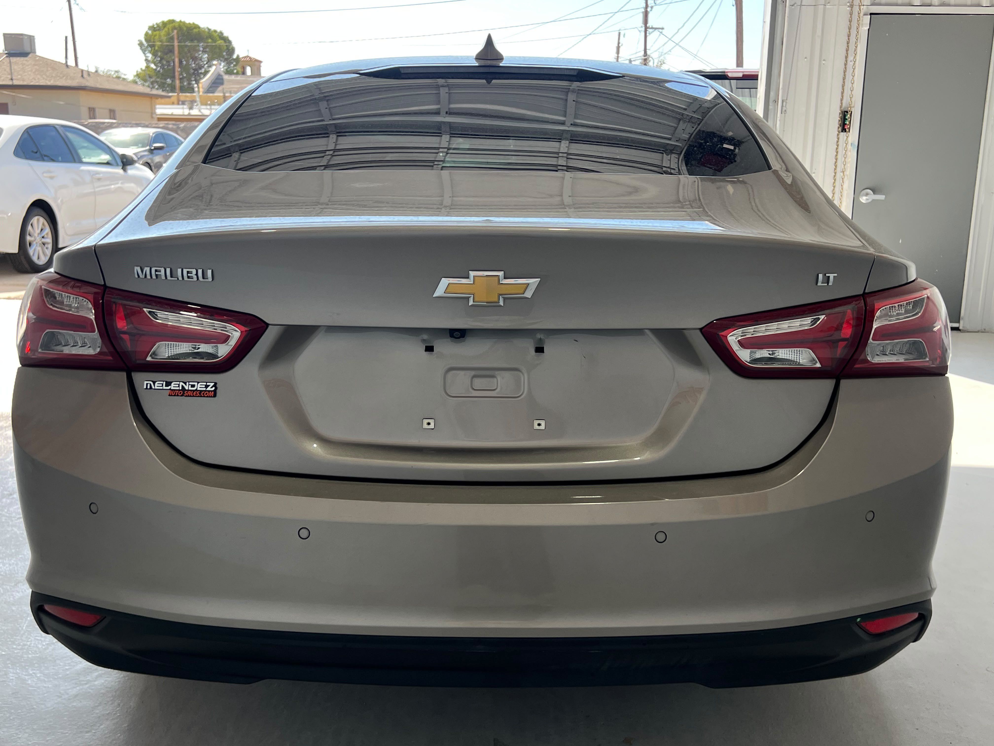 Used 2022 Chevrolet Malibu LT FWD image 4