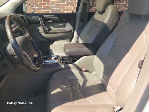 Used 2013 GMC Acadia Denali image 8