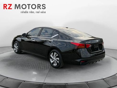 Used 2020 Nissan Altima 2.5 S image 3