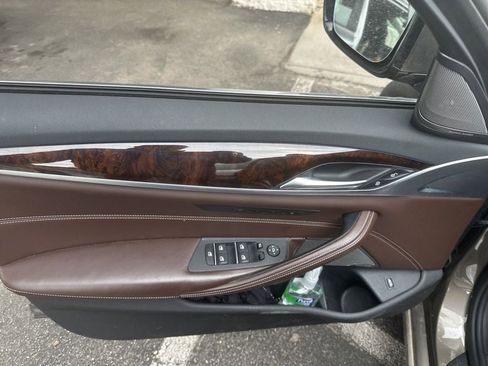 Used 2017 BMW 530i xDrive image 12