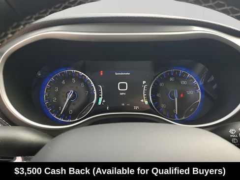 New 2026 Chrysler Pacifica Select image 36