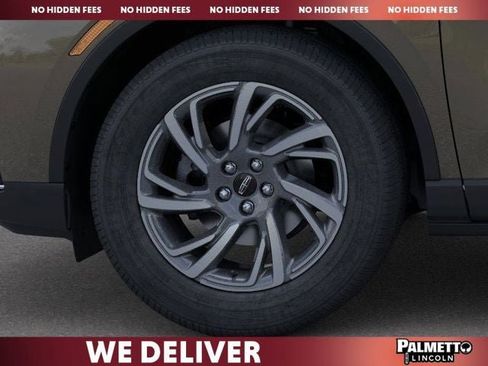 New 2026 Lincoln Corsair Premiere image 19