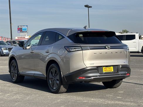 New 2025 Nissan Murano SL image 4