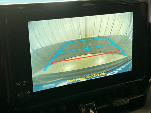 Used 2025 Toyota Corolla LE FWD image 19