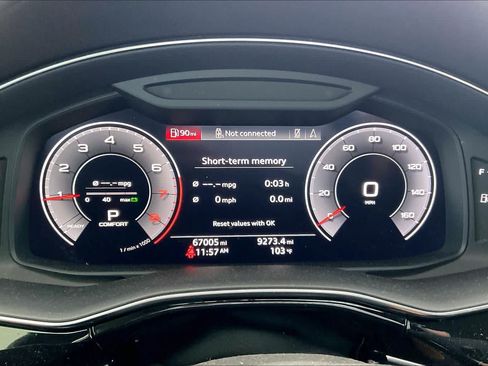 Used 2019 Audi Q8 Prestige w/ Luxury Package AWD/4WD image 26