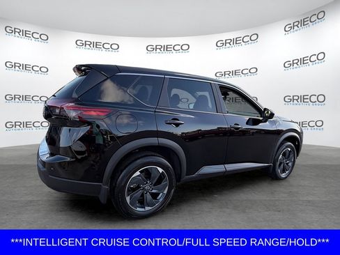 Certified 2026 Nissan Rogue SV FWD image 7