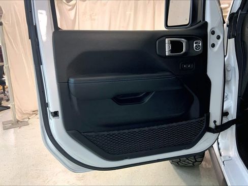 Used 2021 Jeep Wrangler Unlimited Rubicon 4xe w/ Safety Group image 21