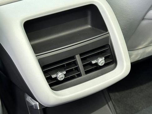 Used 2024 Cadillac Lyriq Sport RWD image 44