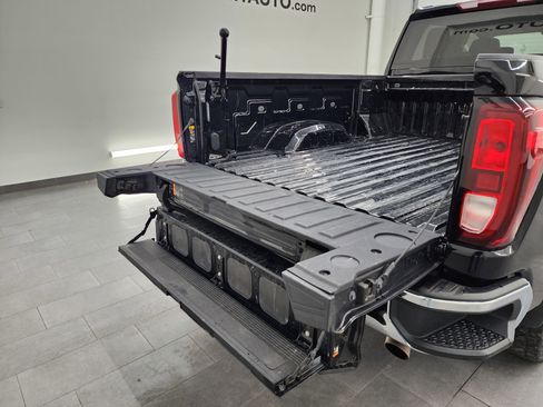 Used 2023 GMC Sierra 2500 SLE w/ SLE Convenience Package image 30